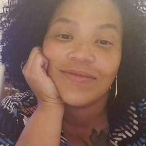 Meet your Posher, Mia